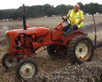 Allis Chalmers Model B